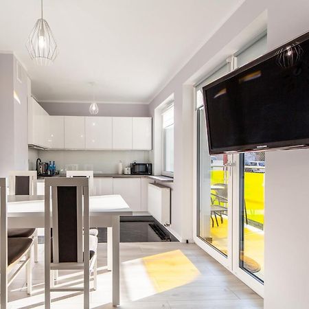 מידזיזדרויה Kolorowe Balkony - Sloneczny Apartament W Miedzyzdrojach By Noclegi Renters מראה חיצוני תמונה